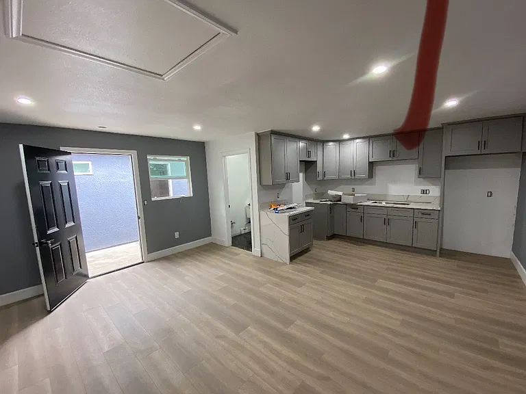 2900 E Hullett St — Photo 20