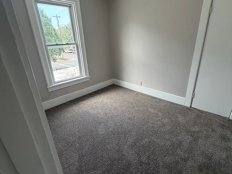 423 Hancock St #3 — Photo 13