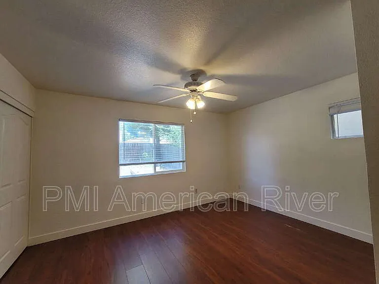1375 Pintail Way — Photo 9