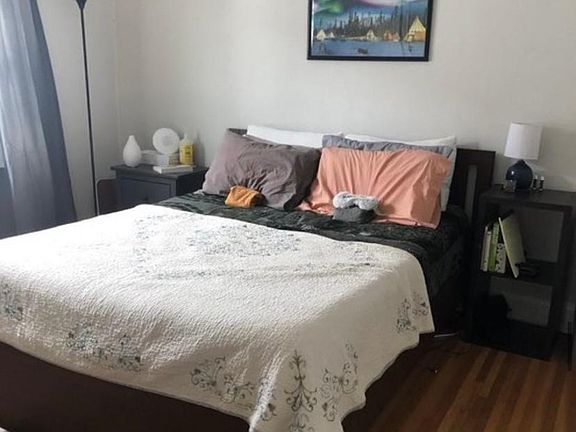 4th image of 2177 Randolph Ave