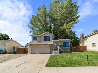 1117 E 2450 N, Layton, UT 84040