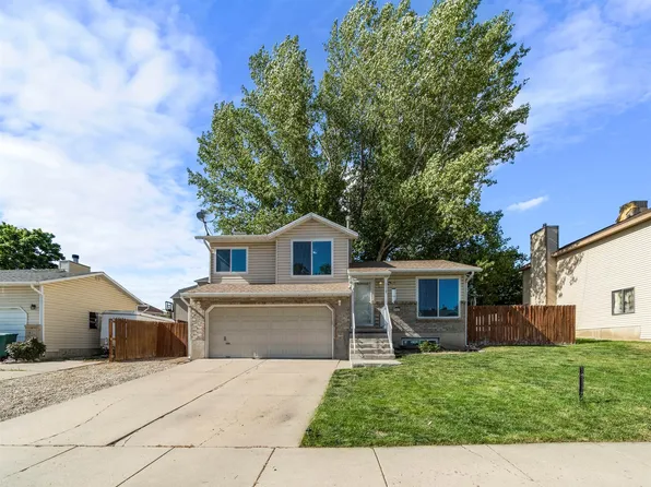 1117 E 2450 N, Layton, UT 84040