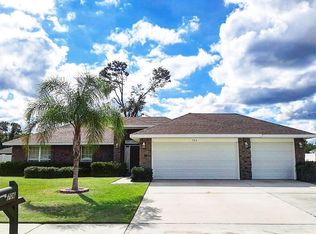 706 Cinnamon Fern Ln, Deland, FL 32720