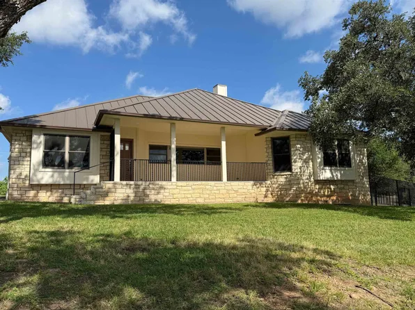 100 Cross Bow, Horseshoe Bay, TX 78657