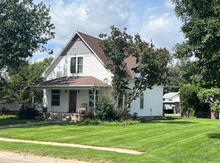 709 E 3rd St, Ogallala, NE 69153