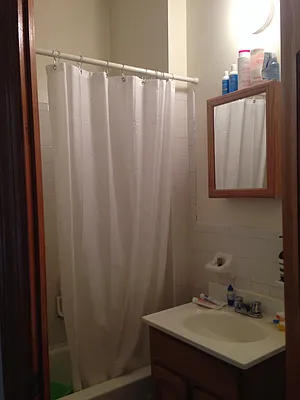 Rented by Kings Court Real Estate | media 22