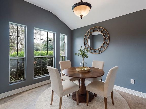 5th image of 718 Saint Edwards Green Dr