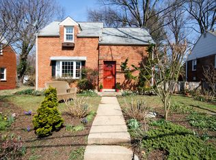 1111 Carson St, Silver Spring, MD 20901