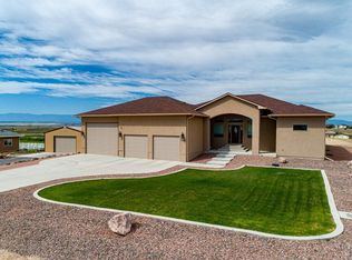 536 W Sweetwater Ct, Pueblo West, CO 81007