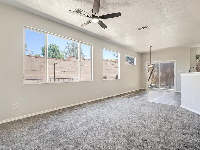 7817 Louisiana Blvd NE #103 — Photo 7
