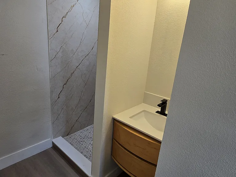 784 Shady Ln — Photo 10