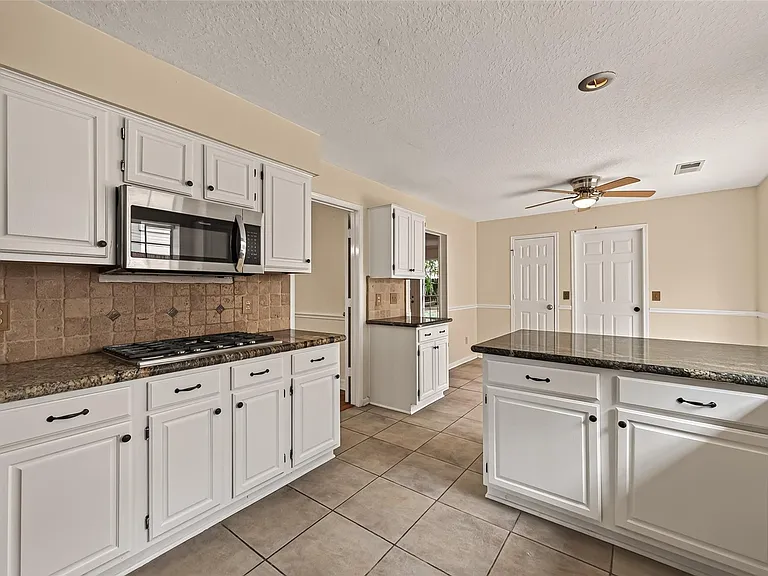3414 Cobblestone Creek Way — Photo 24