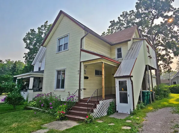 105 N Pine St, Durand, MI 48429