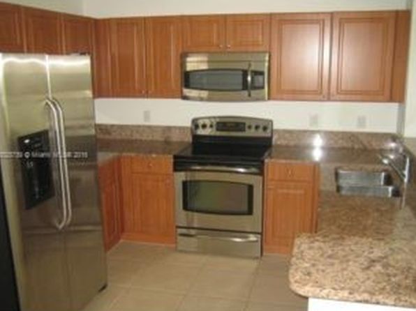2756 SW 83rd Ave