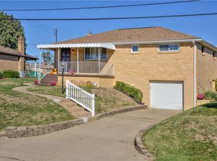 230 Lenore Dr, Mc Kees Rocks, PA 15136