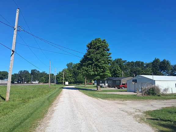 5th image of 105 Cross St
