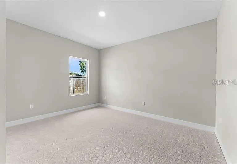9393 SE 158th Pl — Photo 12