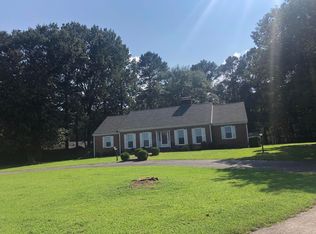 635 White Ave, Henderson, TN 38340