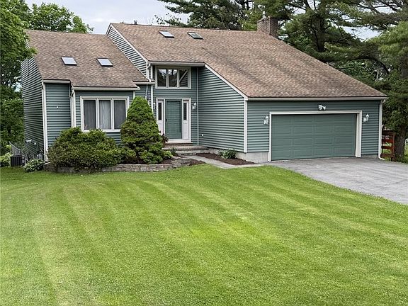 2nd image of 4243 Young Rd