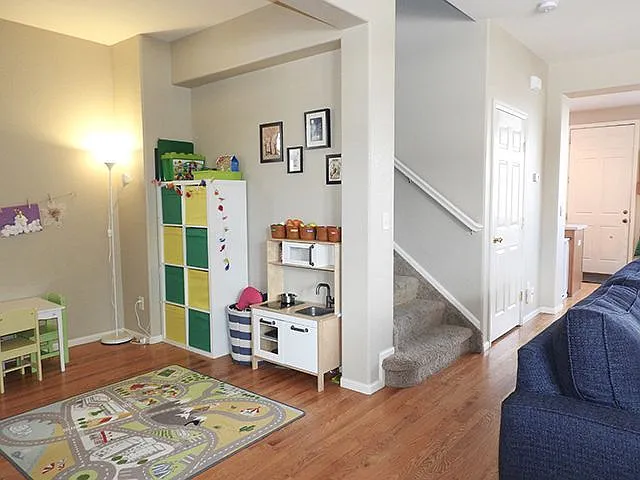 2948 Florence St — Photo 12