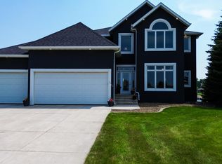 4004 Bayport Pl SE, Mandan, ND 58554