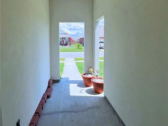 2nd image of 5226 Summer Pecan Rd
