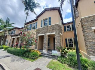 16956 SW 92nd St, Miami, FL 33196