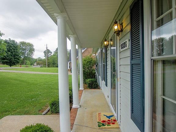 4th image of 8336 Stewarts Bend Dr