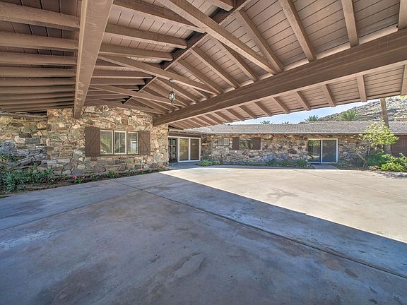 4th image of 6133 E Sage Dr