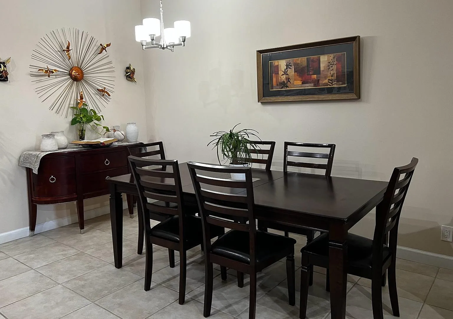 2 bed, 2.0 bath, 1368 sqft, $2,100 — Photo 2