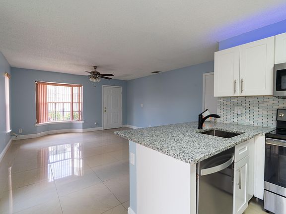 3rd image of 10383 Boynton Place Circle