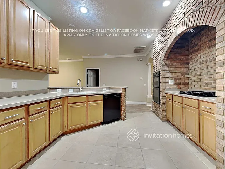 6311 Bridgecrest Dr — Photo 6