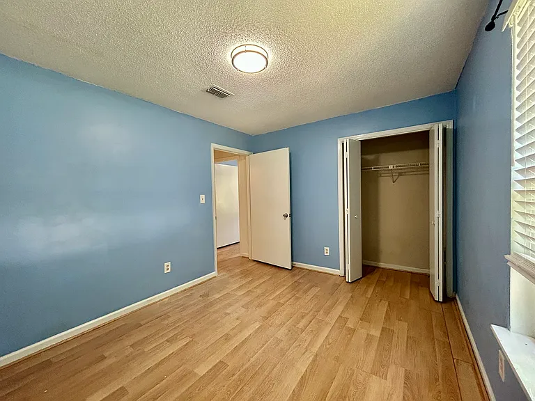 19 Briar Gate Ln — Photo 29