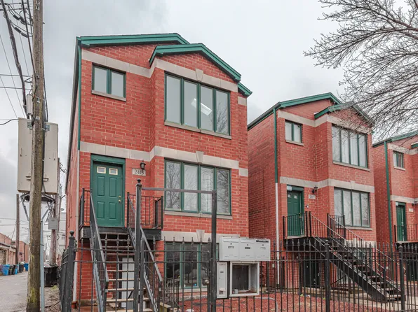 2413 W Taylor St, Chicago, IL 60612