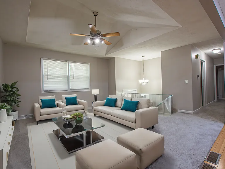 9123 Berry St — Photo 1