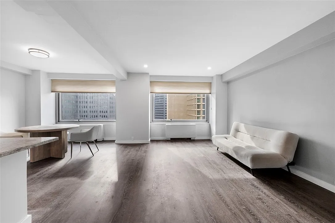 1 bed, 1033 sqft, $1,825 — Photo 3