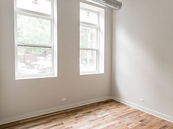 4th image of 1338 N Damen Ave #104