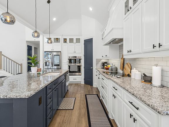 4th image of 4719 Cypress Thorn Dr