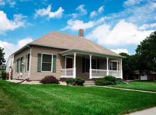 301 S 7th St, Humphrey, NE 68642