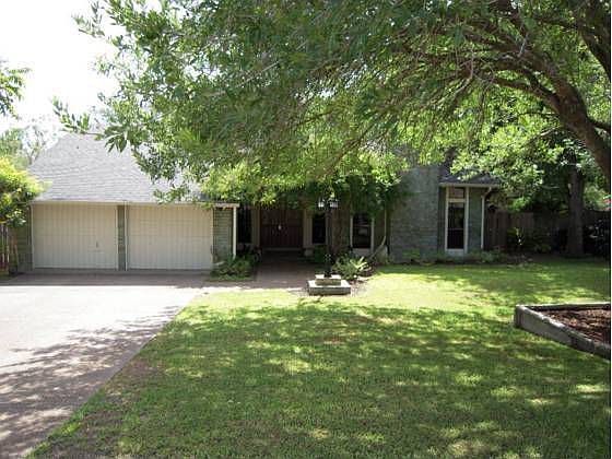1st image of 3910 Castle Knoll Dr
