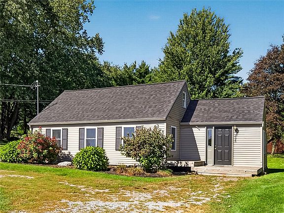 4th image of 8526 Baker Rd