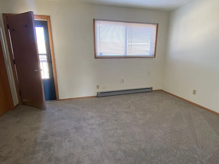 Valley Forge Apartments — Photo 7