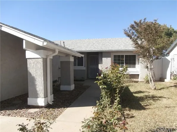 1772 N Bangor Ave, Highland, CA 92346