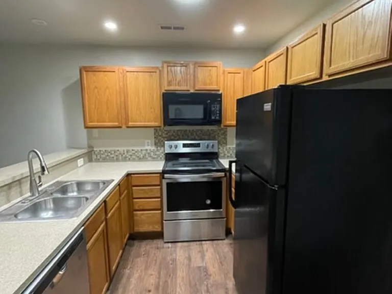 5206 Brooktree Dr — Photo 6