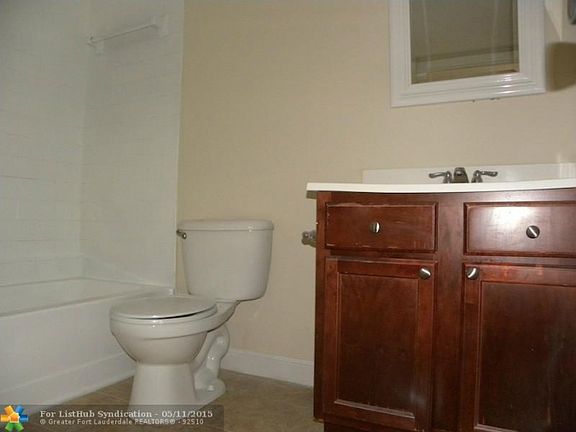 3rd image of 7630 Westwood Dr APT 323