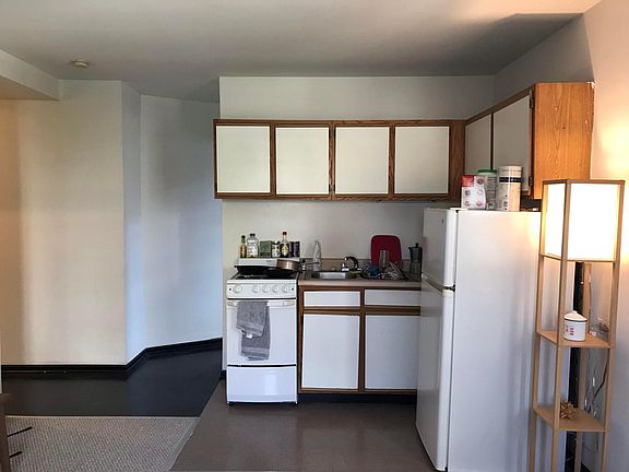 4th image of 3933 N Clarendon Ave APT 311