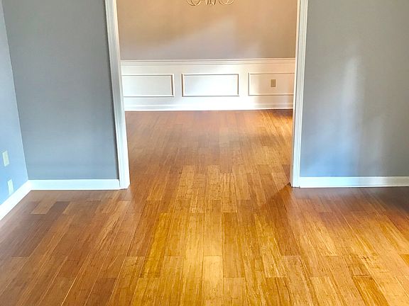 4th image of 1785 Greensprings Ln