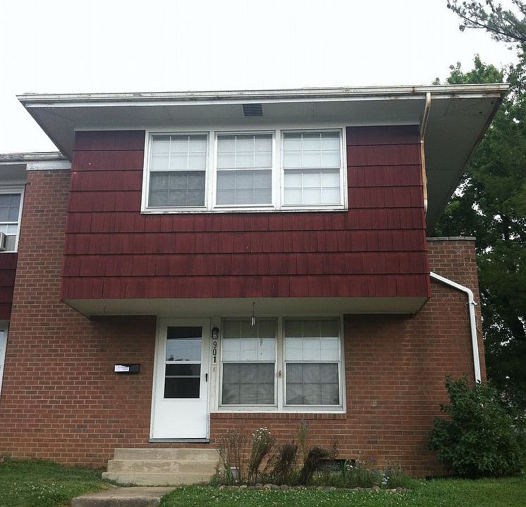 1st image of 901 Chestnut Dr