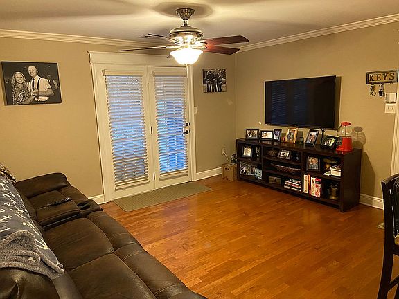 4th image of 2421 Beachview Dr APT F13