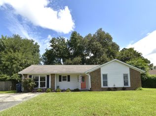 807 Deblea Ct, Jacksonville, NC 28546